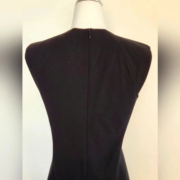 || THEORY || Classic power dress - Picture 9 of 10